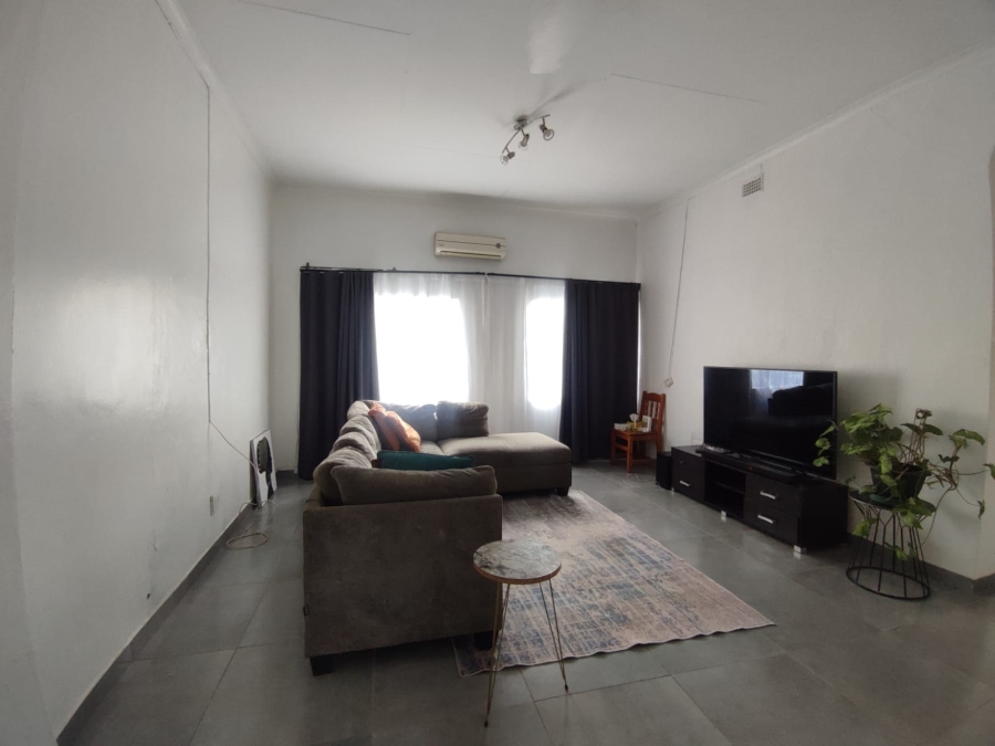 3 Bedroom Property for Sale in Rustenburg Central North West